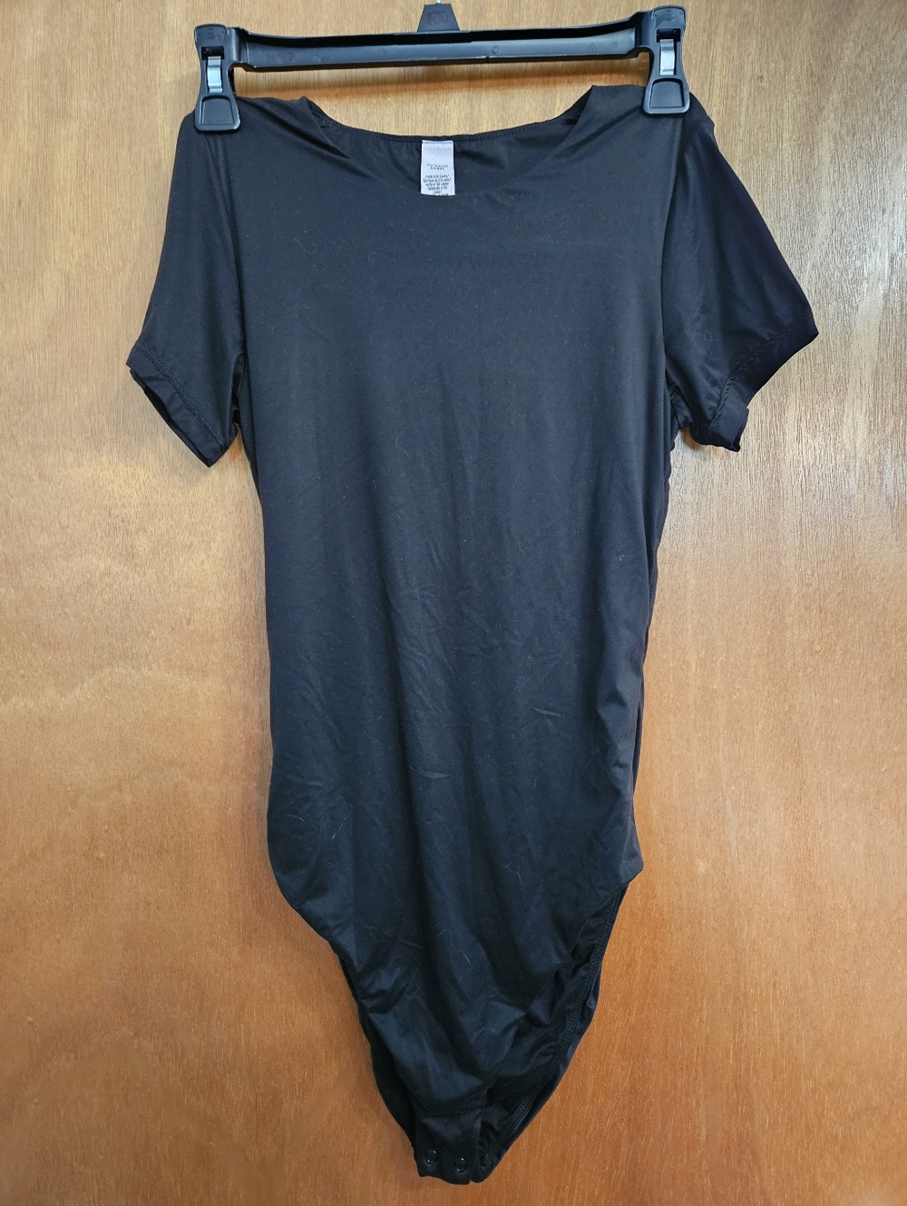 Victoria’s Secret Black MEDIUM Feathersoft Essentials Short-Sleeve Bodysuit